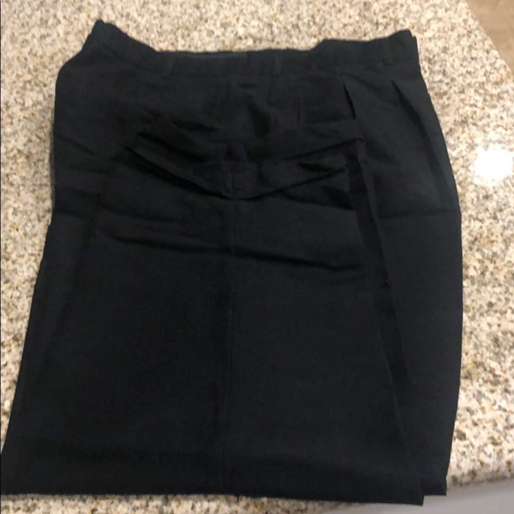 Used Men’s Black dress pants